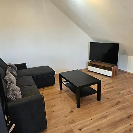 Apartment Ellenberg - Ferien- Und Monteurs-wohnung Geislingen