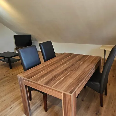 Ellenberg - Ferien- Und Monteurs-wohnung Apartment *