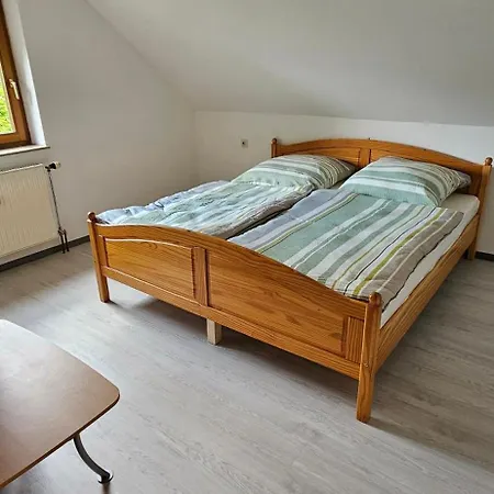 Ellenberg - Ferien- Und Monteurs-wohnung